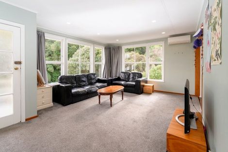 Photo of property in 12 Tobruk Street, Karori, Wellington, 6012