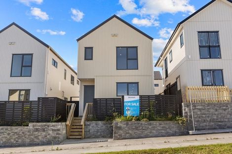 Photo of property in 179 Henwood Road, Westgate, Auckland, 0814