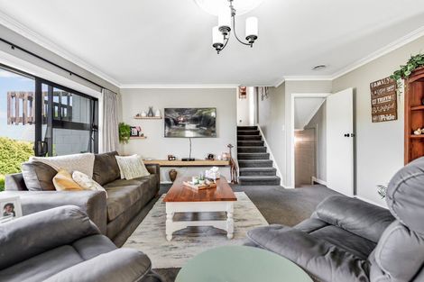 Photo of property in 19 Maple Avenue, Dinsdale, Hamilton, 3204