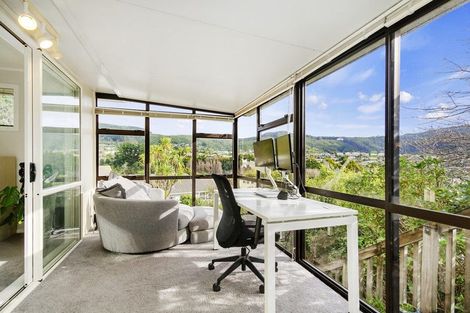 Photo of property in 2 Ryan Grove, Tawa, Wellington, 5028