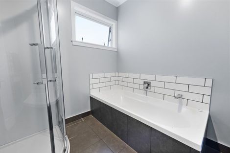 Photo of property in 8 Oriental Street, Welbourn, New Plymouth, 4312