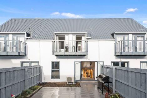 Photo of property in Cornwall Gardens, 8/27 Cornwall Street, St Albans, Christchurch, 8014