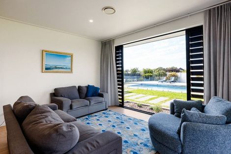 Photo of property in 2 Moemoea Place, Cambridge, 3434