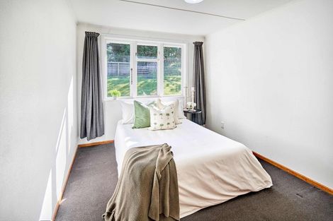 Photo of property in 52 Owhiti Street, Titahi Bay, Porirua, 5022