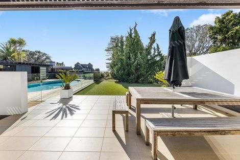 Photo of property in 303 Beach Road, Campbells Bay, Auckland, 0630