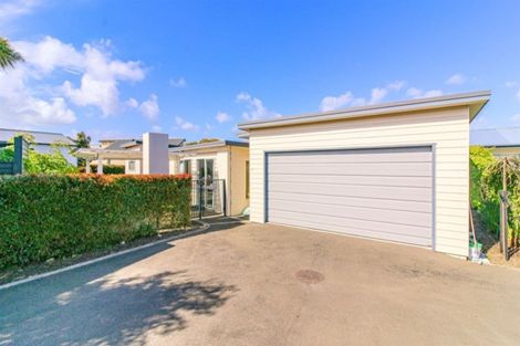 Photo of property in 2/2 Alma Road, Gonville, Whanganui, 4501