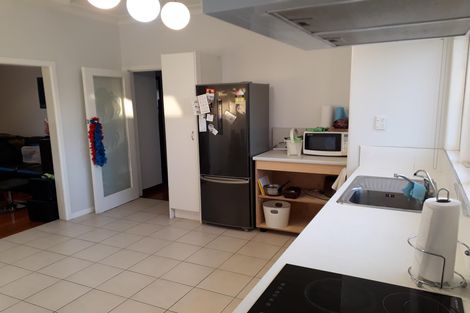 Photo of property in 18a Onslow Road, Papakura, 2110