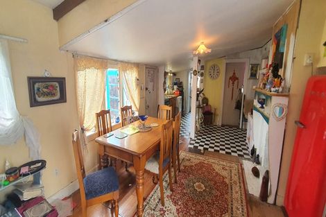 Photo of property in 9 Edward Street, Waimate, 7924