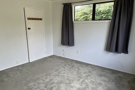 Photo of property in 3 Mount View Place, Spotswood, New Plymouth, 4310