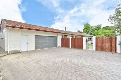 Photo of property in 39 Gibbs Drive, Woodend, 7610