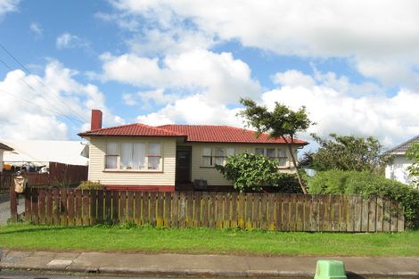 Photo of property in 37 Clarkson Crescent, Otara, Auckland, 2023