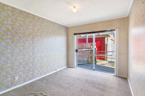 Photo of property in 21 Raupo Street, Castlecliff, Whanganui, 4501