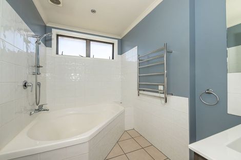 Photo of property in 29 Romilly Street, Westport, 7825