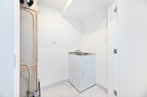 Photo of property in 17d Ranch Avenue, Beach Haven, Auckland, 0626