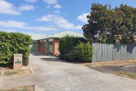 Photo of property in 10a Paterson Avenue, Pukekohe, 2120
