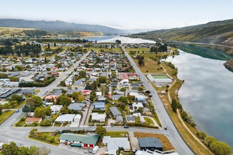 Photo of property in 1 Donegal Street, Cromwell, 9310