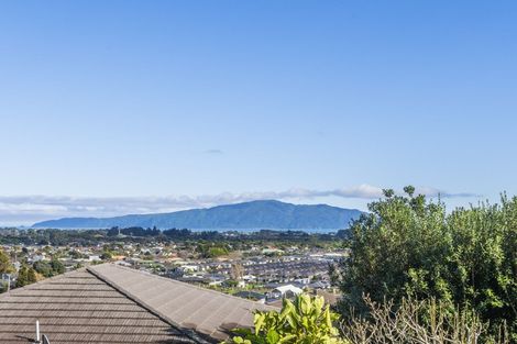 Photo of property in 11 Kea Street, Waikanae, 5036