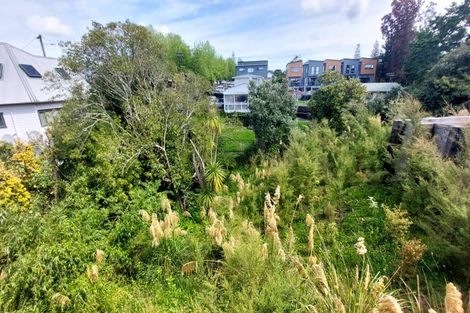 Photo of property in 8/10 Rimu Street, New Lynn, Auckland, 0600