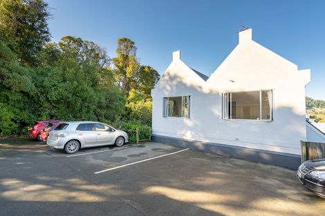 Photo of property in 4a Lovelock Avenue, North Dunedin, Dunedin, 9016