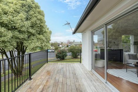 Photo of property in 1 Jennifer Place, Chartwell, Hamilton, 3210