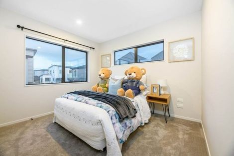 Photo of property in 12 Kota Lane, Hobsonville, Auckland, 0616