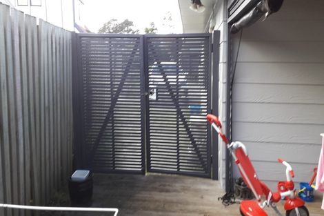 Photo of property in 7b Pokapu Place, Bethlehem, Tauranga, 3110