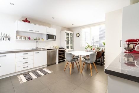 Photo of property in Altar Apartments, 38/120 Rintoul Street, Newtown, Wellington, 6021