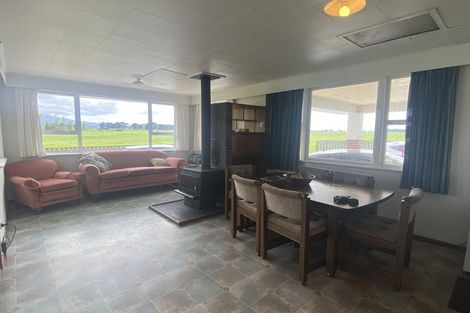 Photo of property in 1266 Skeet Road, Kapuni, Hawera, 4678