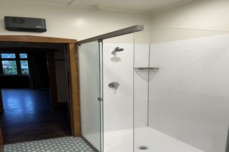 Photo of property in 72 Aro Street, Aro Valley, Wellington, 6021