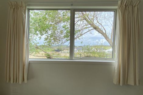 Photo of property in 433 Oaia Road, Muriwai, 0881