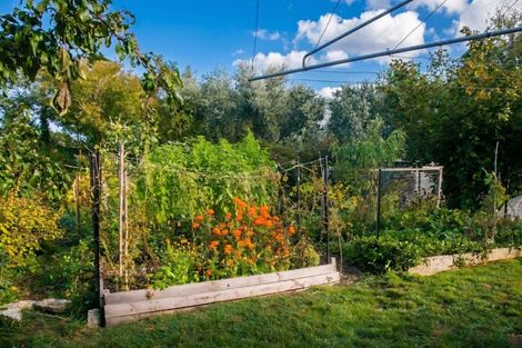 Photo of property in 12 Rakau Street, Havelock North, 4130