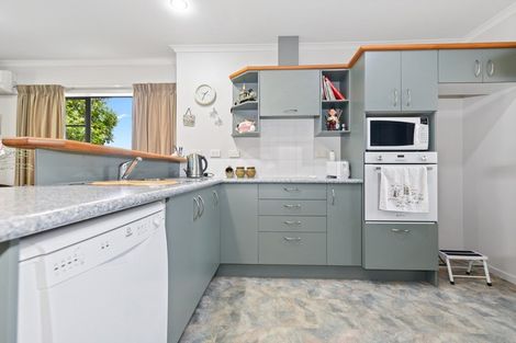 Photo of property in Bramley Gardens, 27/3 Turnbury Court, Rototuna, Hamilton, 3210