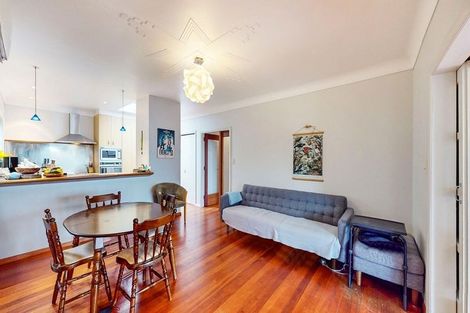 Photo of property in 88 Nevay Road, Karaka Bays, Wellington, 6022