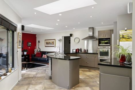 Photo of property in 2 Julies Way, Rangatira Park, Taupo, 3330