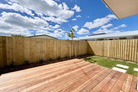 Photo of property in 68 Muri Road, Pukerua Bay, 5026