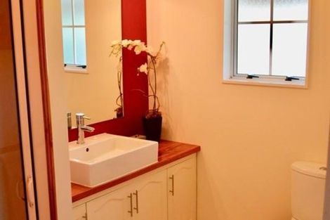 Photo of property in 75 Freemans Road, Otaki, 5512