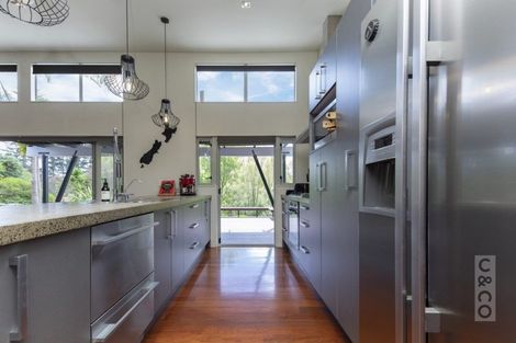 Photo of property in 8 Pineview Lane, Helensville, 0875