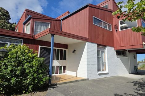 Photo of property in 13 Thompson Road, Bluff Hill, Napier, 4110