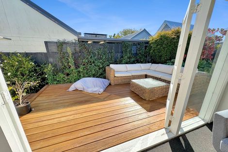 Photo of property in 155 Weston Road, St Albans, Christchurch, 8052