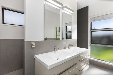 Photo of property in 10 Hanna Street, Te Aroha, 3320