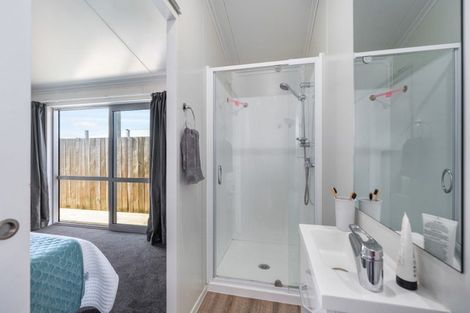 Photo of property in 150 Heretaunga Street, Palmerston North, 4414