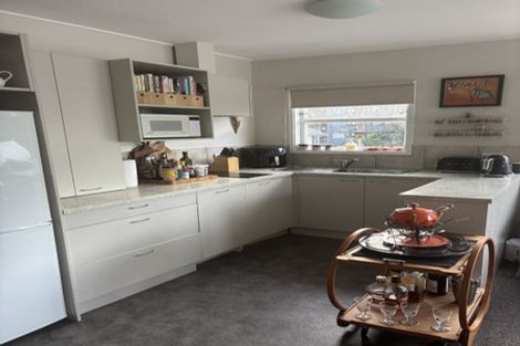 Photo of property in 7/147 Glenmore Street, Kelburn, Wellington, 6012