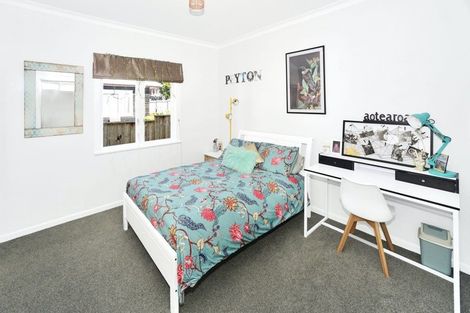 Photo of property in 40 Oxford Street, Te Puke, 3119
