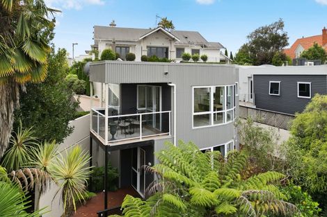 Photo of property in 104c Lake Road, Frankton, Hamilton, 3204
