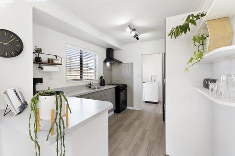 Photo of property in 15 Spackman Crescent, Paraparaumu, 5032