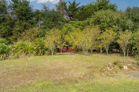 Photo of property in 106a Horongaherehere Row, Te Rerenga, Coromandel, 3582
