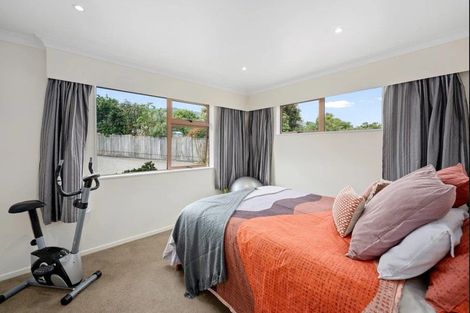 Photo of property in 25 Kanawa Street, Waikanae, 5036
