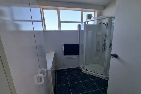 Photo of property in Grandstand Apartments, 37/80 Kent Terrace, Mount Victoria, Wellington, 6011