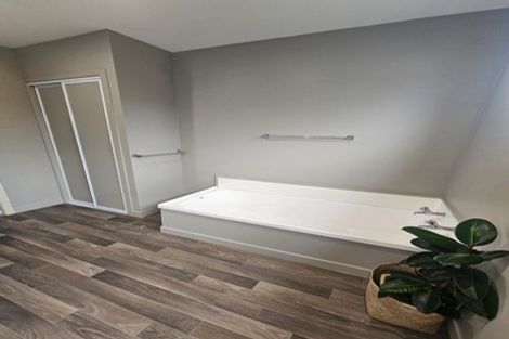 Photo of property in 35 Domett Street, Westport, 7825