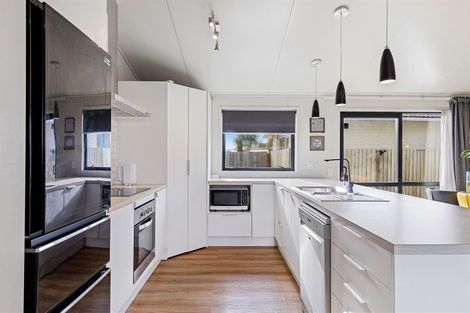 Photo of property in 15a Islay Place, Woolston, Christchurch, 8062